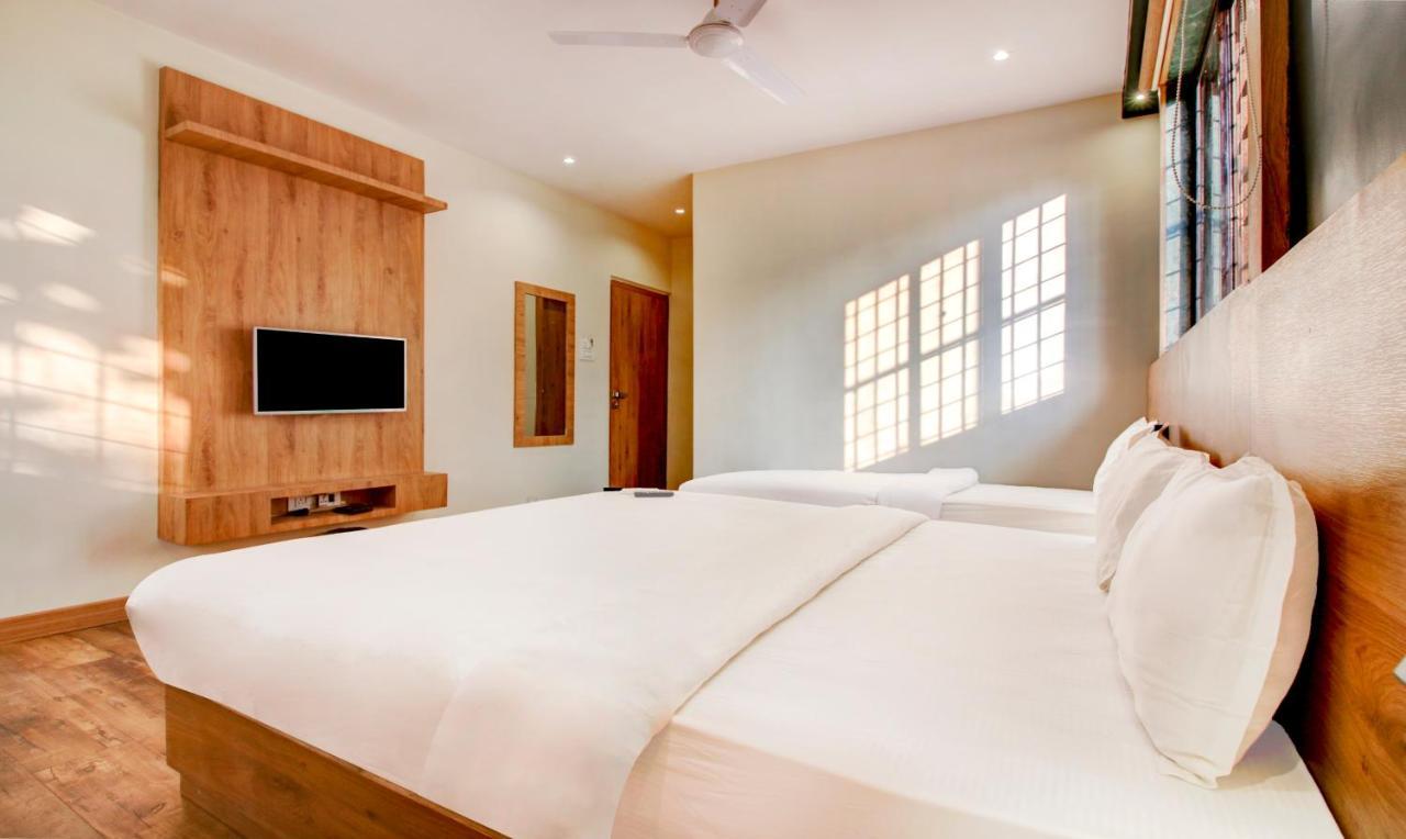 Hotel Golden Ark Mumbai